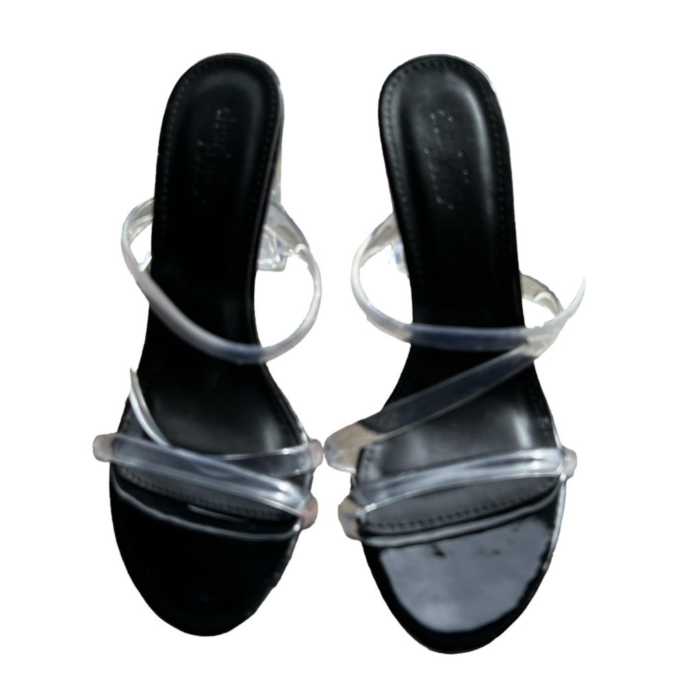 Charlotte Russe Women's Clear Strappy Chunky‎ Heel Sandal Sz. 8 NWT